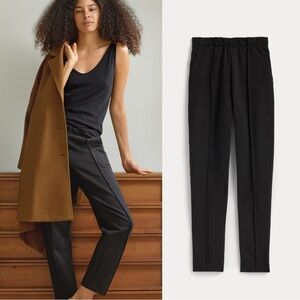 Everlane • The Dream Pant black pull-on ponte knit tapered cropped ankle